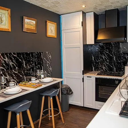 2br In Near Etihad Stadium With Parking מנצ'סטר