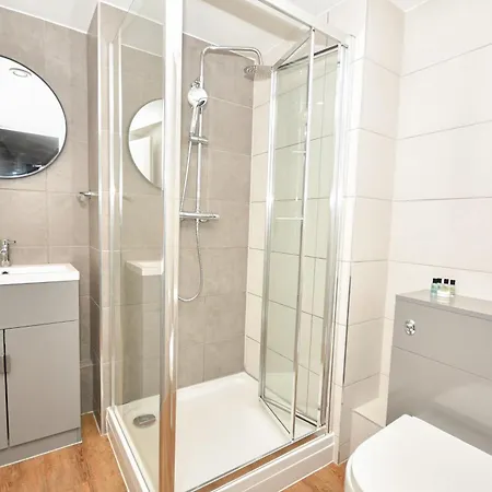 Modern 3bed Flat In W Security Apartamento