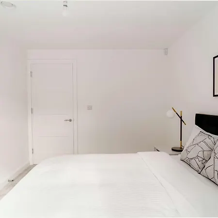 Lägenhet Contemporary 2bed Near Etihad Manchester