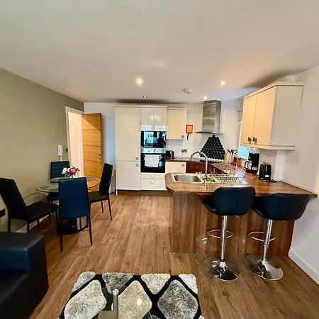 Bloom - Centre - Gated Parking Manchester