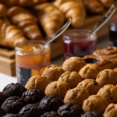 By Marriott Piccadilly