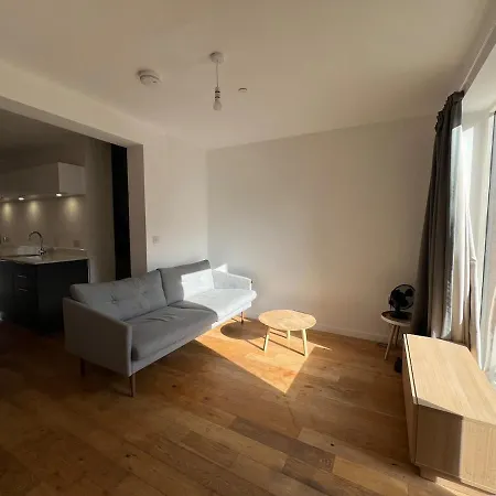Modern New Build 3 Bed House Manchester Stockport Manchester