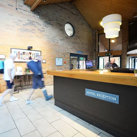 The Waterside And Leisure Club Hotel 3*