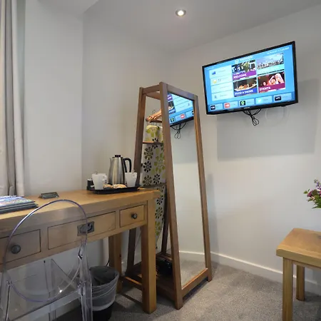 The Waterside And Leisure Club Hotel 3*