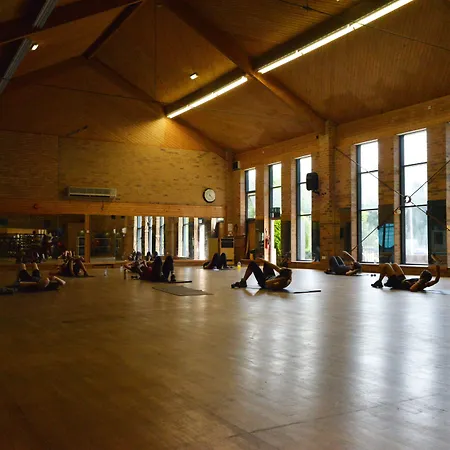 Szálloda The Waterside And Leisure Club Manchester