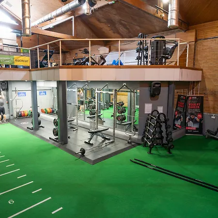 Hotel The Waterside And Leisure Club 3*