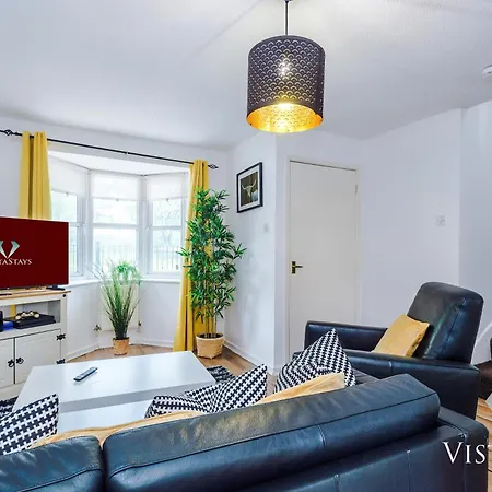 度假居 Cosy 3bdr House By Vista Short Lets & Serviced With Ps4 And Parking 曼彻斯特