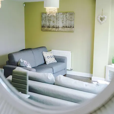 Large Townhouse By The Etihad & Coop Live Arena With Free Parking * Manchester