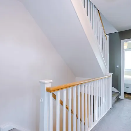 Large Townhouse By The Etihad & Coop Live Arena With Free Parking Manchester