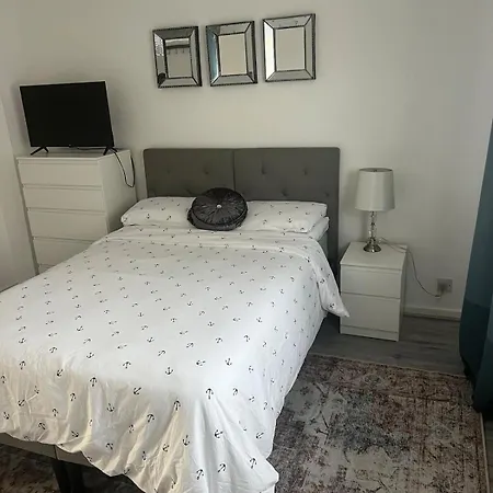 The Cosy Haven - 2 Bedroom House Pensjonat