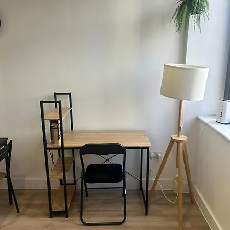 Apartment Elegant Near Stadium Free Parking Manchester
