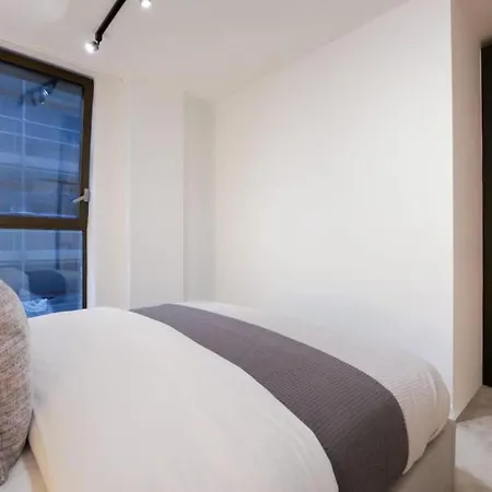 Pappilo At The Heim マンチェスター