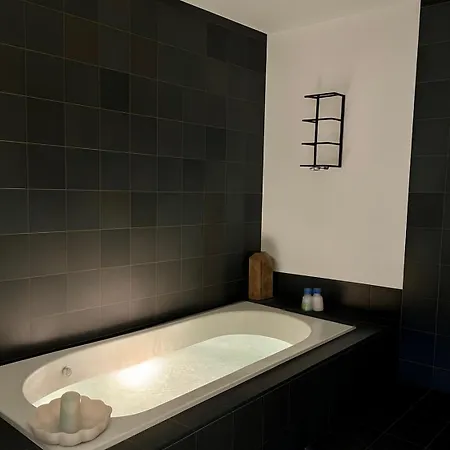 Lowry River Twin Balcony Deluxe Apartmán Manchester