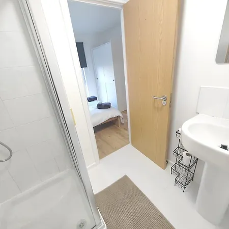 Apartment New 2 Bedroom Flat Close To Center Camp Street Manchester