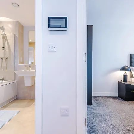 Luxury 1br Self Check-in 10mins To Centre Mánchester