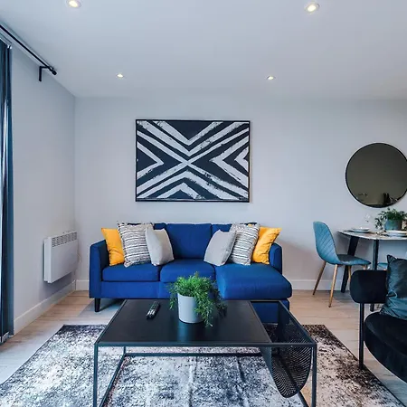 Luxury 1br Self Check-in 10mins To Centre Apartamento