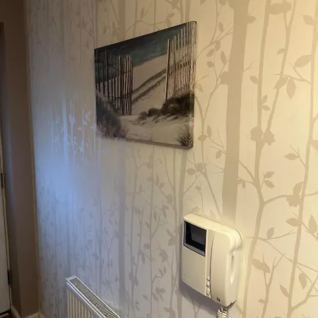 3bed Family -free Parking -manchester * مانشستر