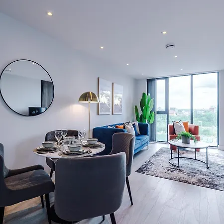 Lejlighed Modern 2br Parking Great Location & Amenities *