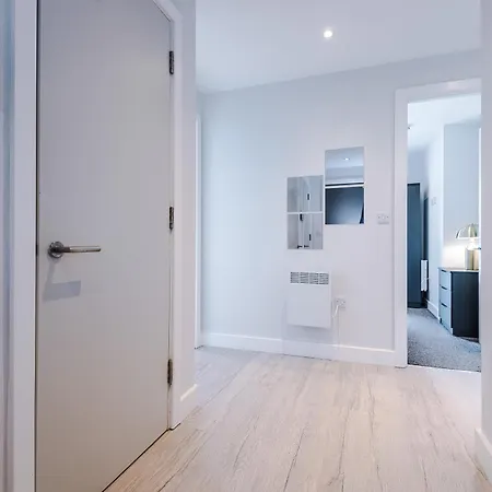 Lejlighed Modern 2br Parking Great Location & Amenities