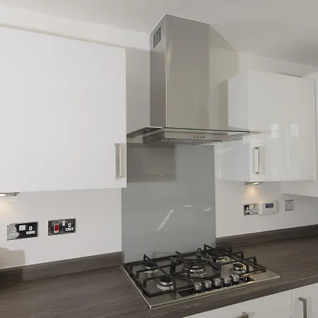 Riverside * 索尔福德