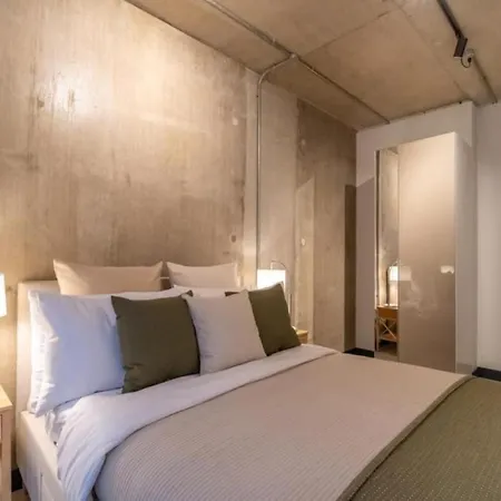 Bauhaus By The Heim 펜션 *