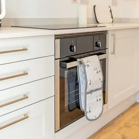 Σπίτι διακοπών Joyful Management - A Mordern Semi-detached House With 3 Bedroom Μάντσεστερ