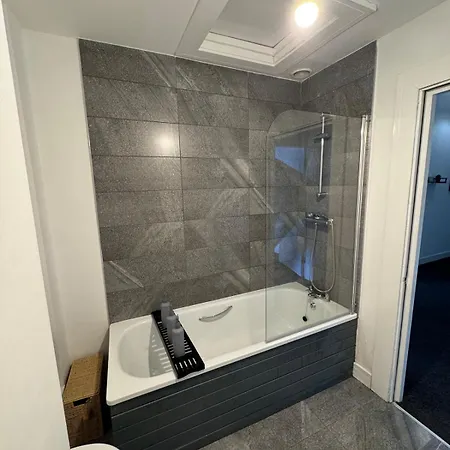 Salford Quays Modern 2br Lejlighed *