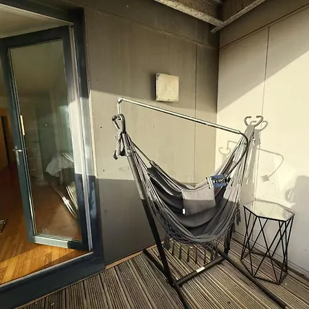 Center Balcony By The Universities 맨체스터