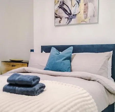 Апартаменты Sleep7, Pool Table, Ttennis, Free Parking, 3br Манчестер