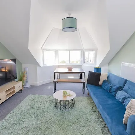 Joyful Management -top Floor With Feel Deco In M16 Lejlighed Manchester