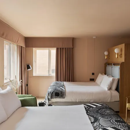 Whitworth Locke Hotel