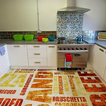 דירה John Lester And Eddie Colman Courts In Salford