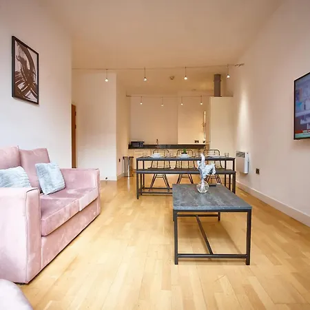 The Carnelian * Manchester