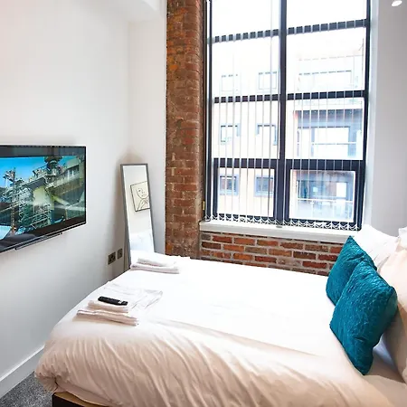 The Carnelian Apartment *