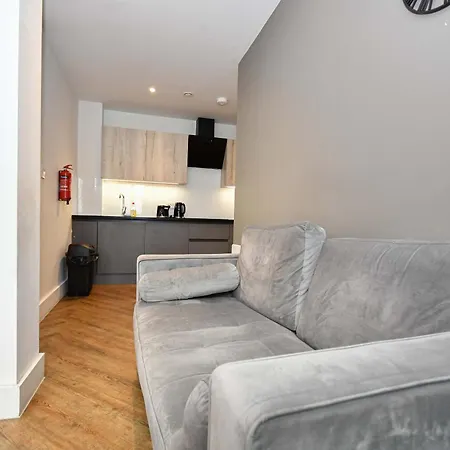 Apartmán Lovely 3bed Flat In W Security Manchester