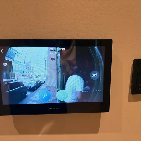 דירה Hidden Gem Of Center *