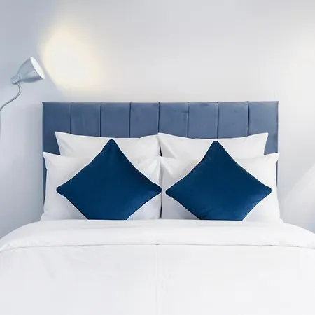 Modern Duplex Centre