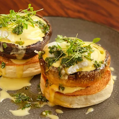 The Reach At Piccadilly, Manchester, A Tribute Portfolio 4* Манчестер