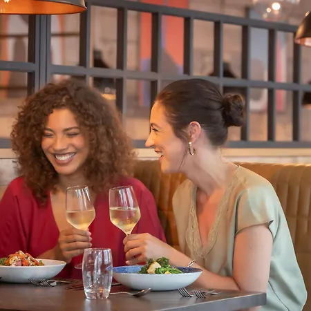 Maldron Cathedral Quarter 4*