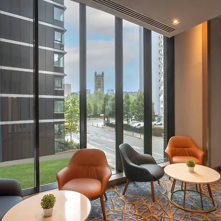 Maldron Cathedral Quarter Hotel