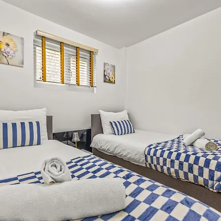 Ferienhaus Bright 2br With Free Parking *