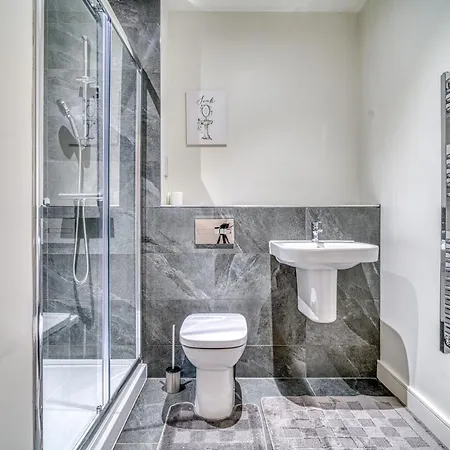 Brand New 4 Bed House
