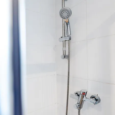 Chic 3bd Abode With Pool Table - Etihad - Coop Live - Free Parking * Манчестер