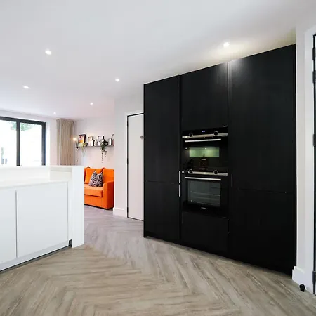 Eden At The Heim Nyaraló