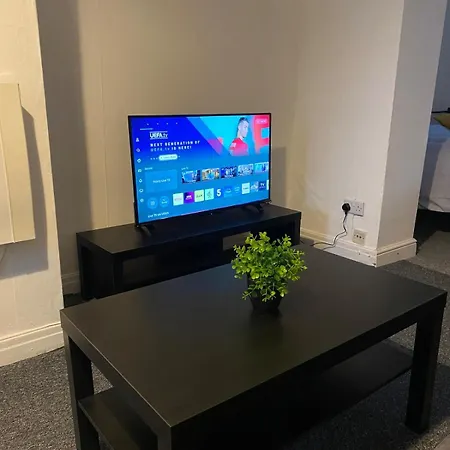 Flat In Clayton Manchester