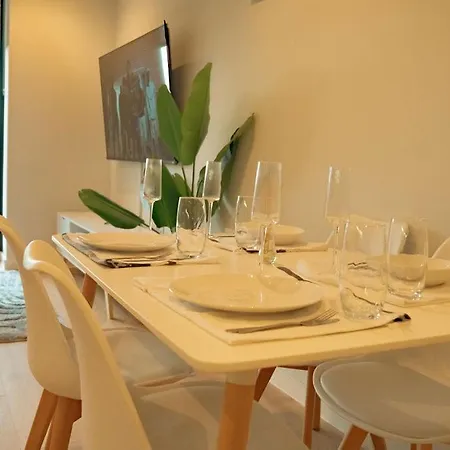 Luxury Sky 2 Bedroom 2 Bathroom Centre Манчестер