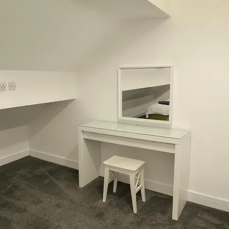 Kehoes Platinum Near Etihad Stadium And Coop Live Arena Sleeps 4 Apartmán