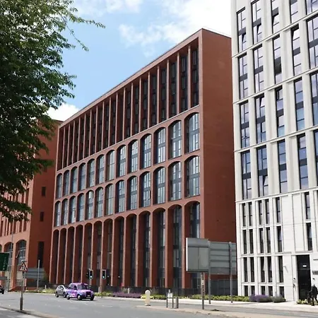 Joyful Group - Deansgate 2br Chic Gardens *