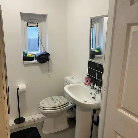 Flat In Clayton Manchester