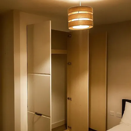 - Sleeps 2 - Parking - Station Close